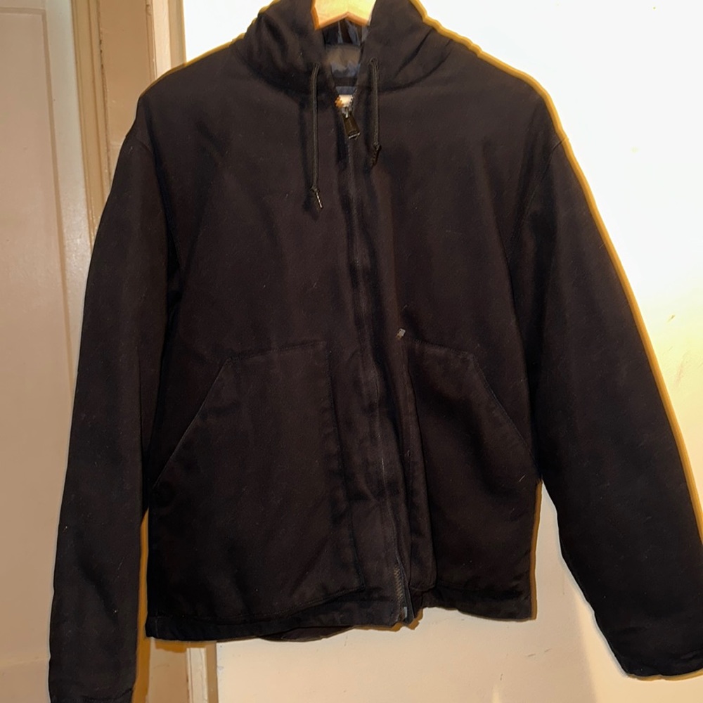 Wear a couple times.. good condition